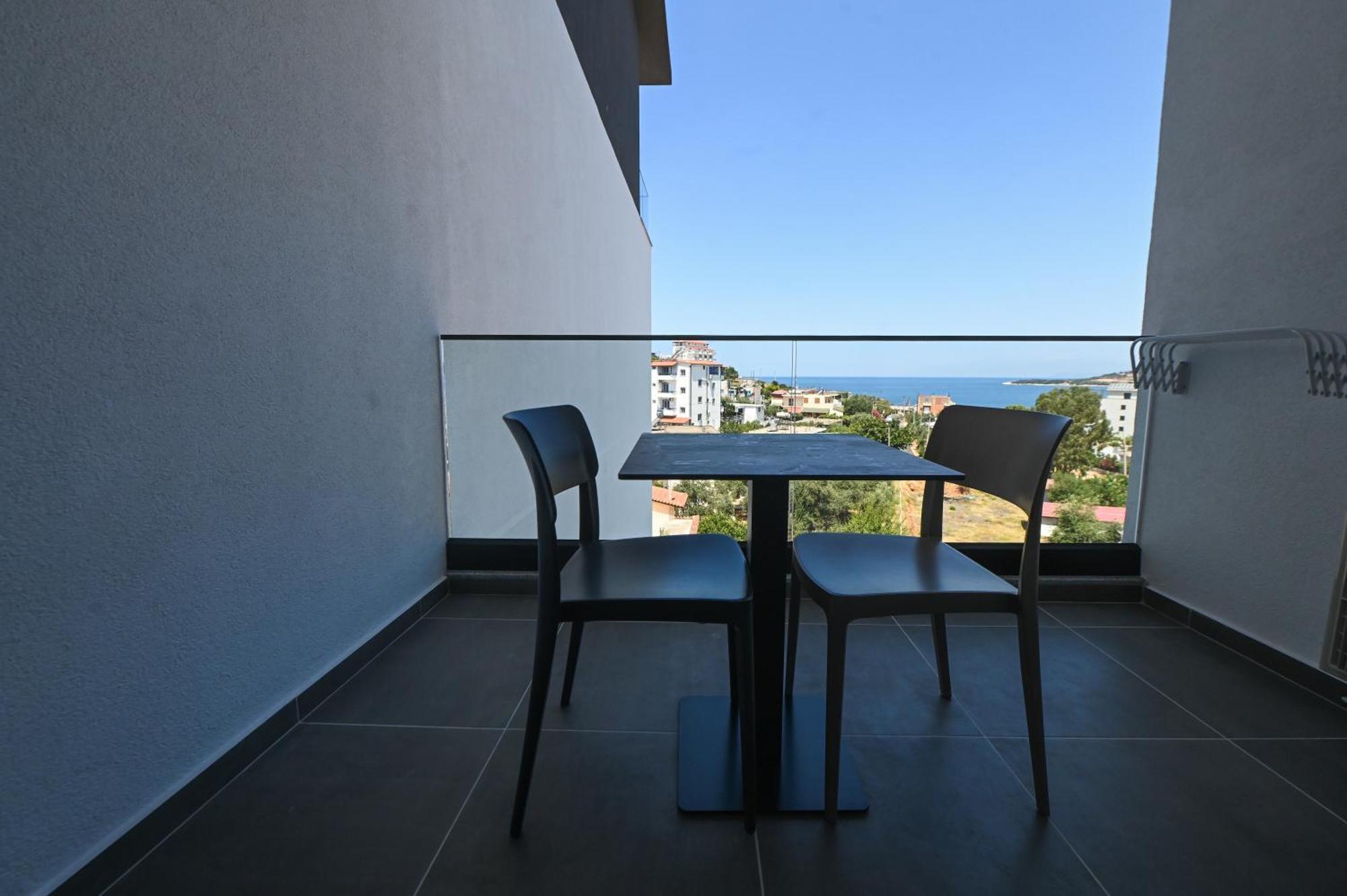 Monun Hotel Ksamil Exteriér fotografie