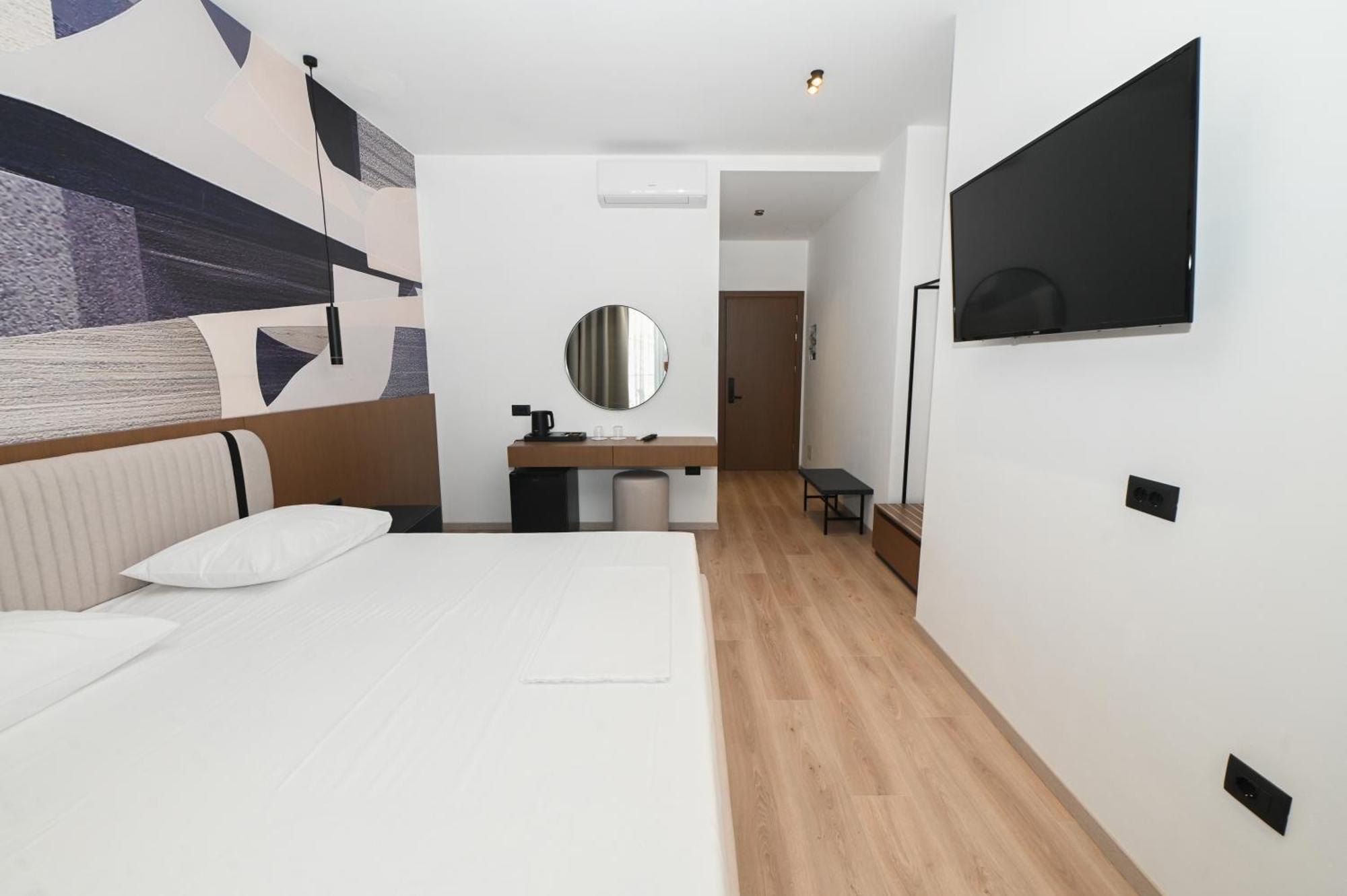 Monun Hotel Ksamil Exteriér fotografie